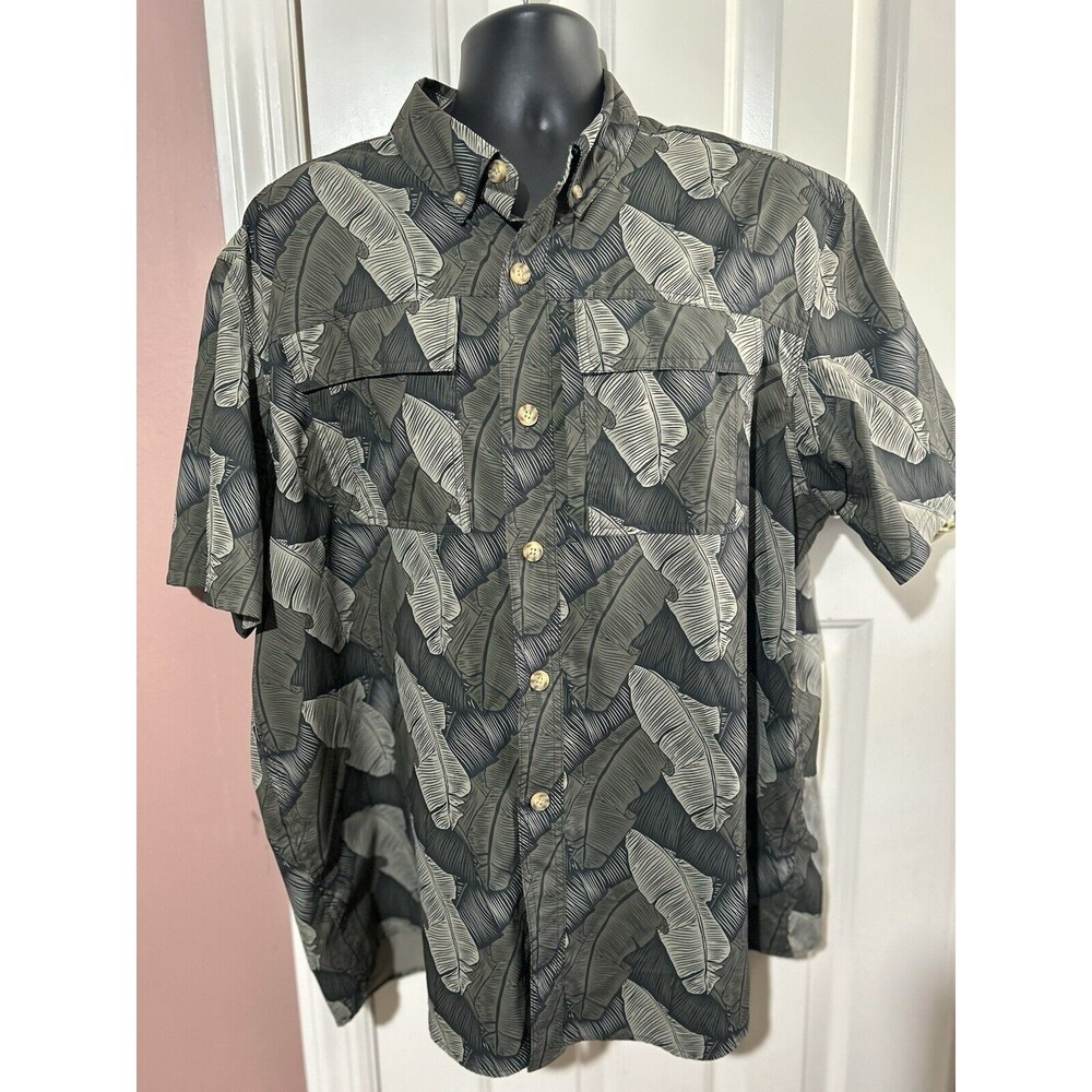 Duluth Untucked Vented Fishing Shirt Mens XL Short Sleeve Green Leaves
